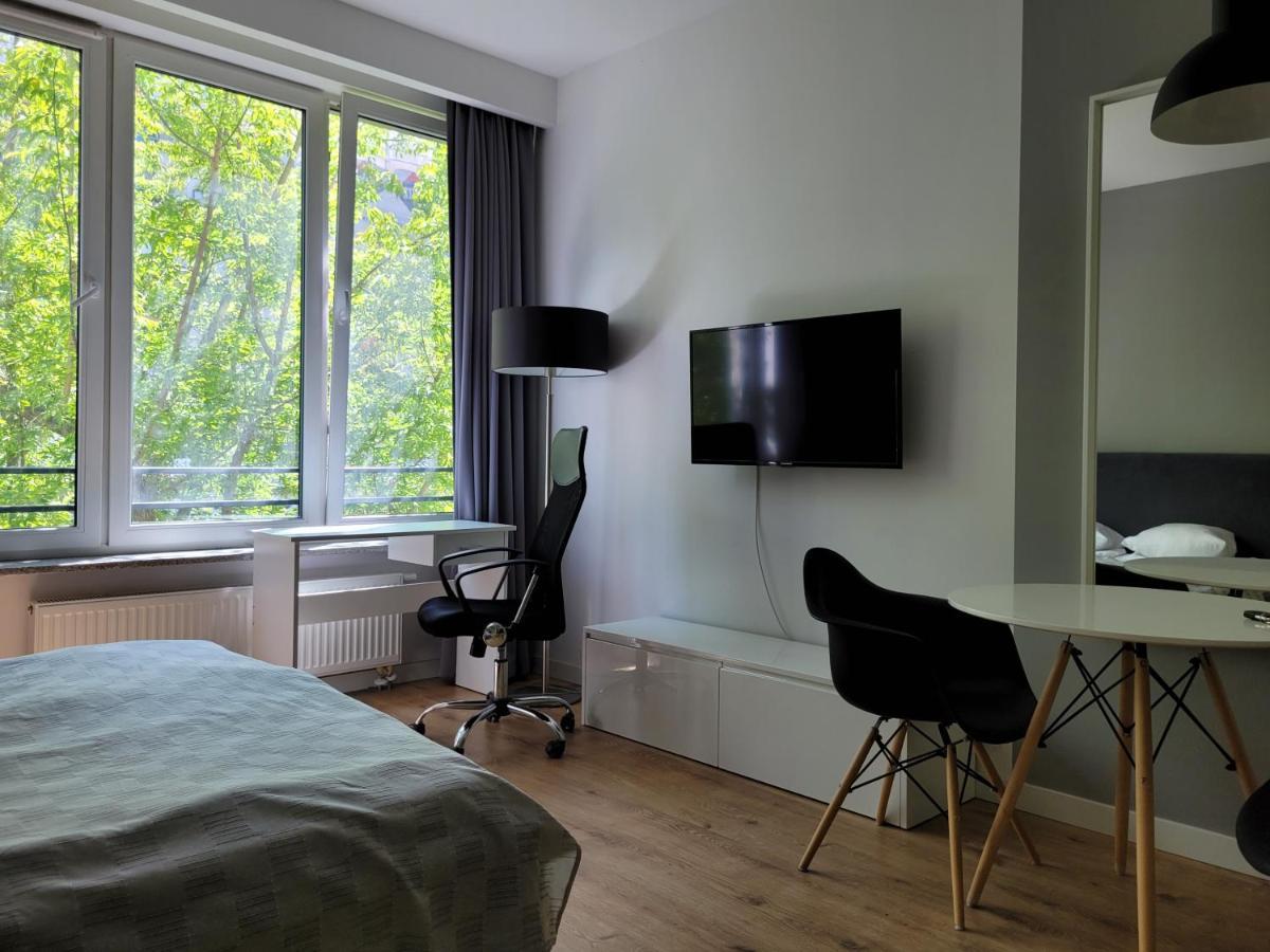 Chopin Apartments Expo Варшава Екстериор снимка